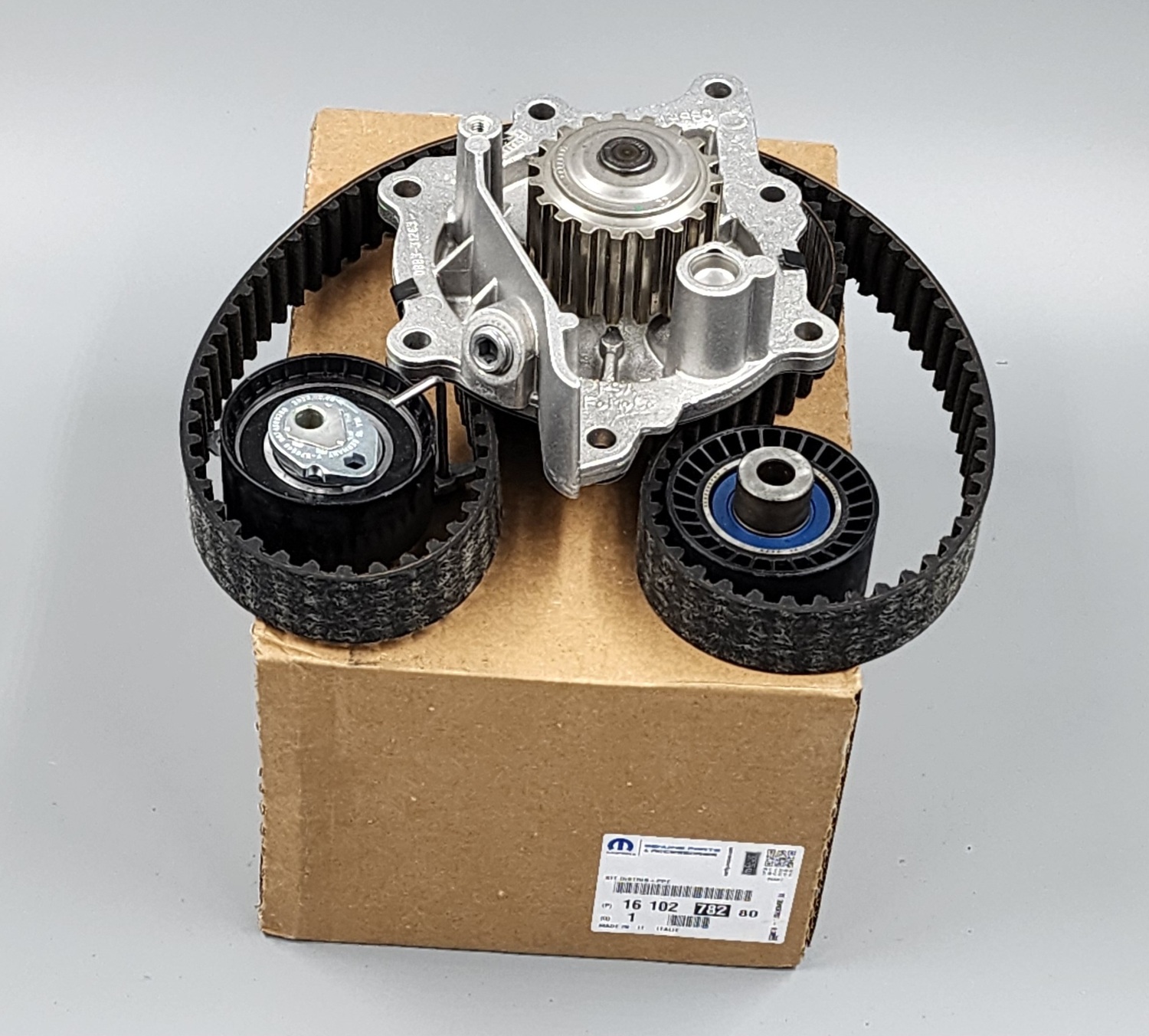 ОРИГИНАЛЬНЫЙ КОМПЛЕКТ ГРМ С ВОДЯНЫМ НАСОСОМ ОРИГИНАЛЬНЫЙ КОМПЛЕКТ ГРМ С ВОДЯНЫМ НАСОСОМ